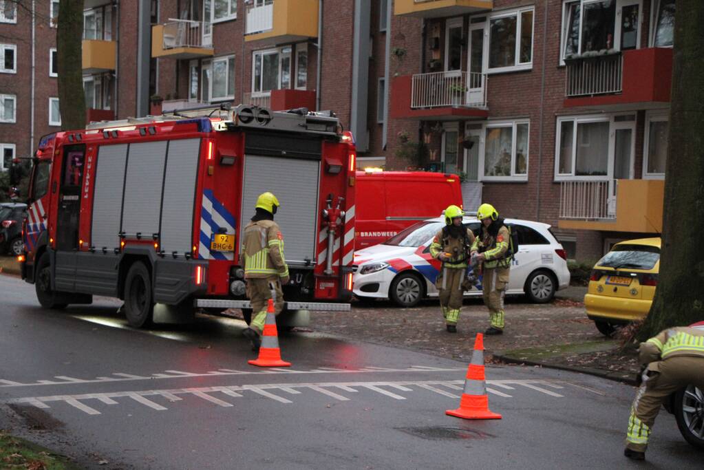Onderzoek naar vreemde lucht in flatgebouw
