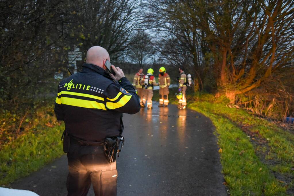 Onderzoek naar vaten met mogelijk drugsafval