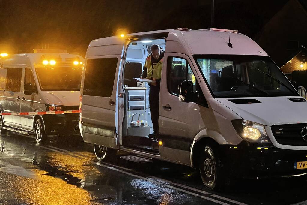 Fikse schade bij botsing tussen twee wagens