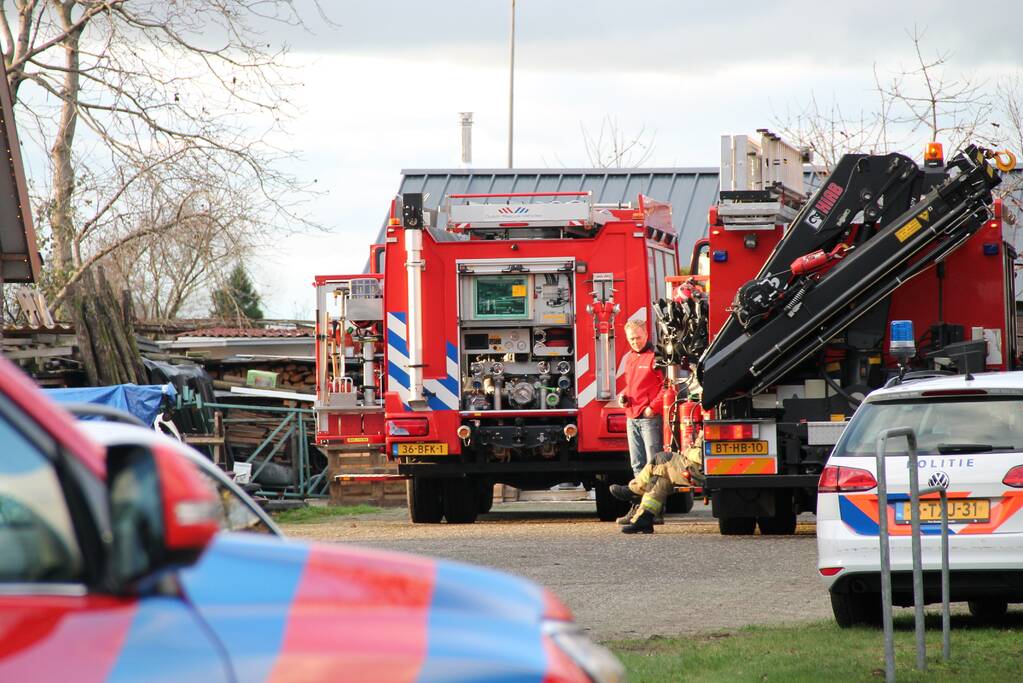Veel hulpdiensten ingezet voor incident in schuur