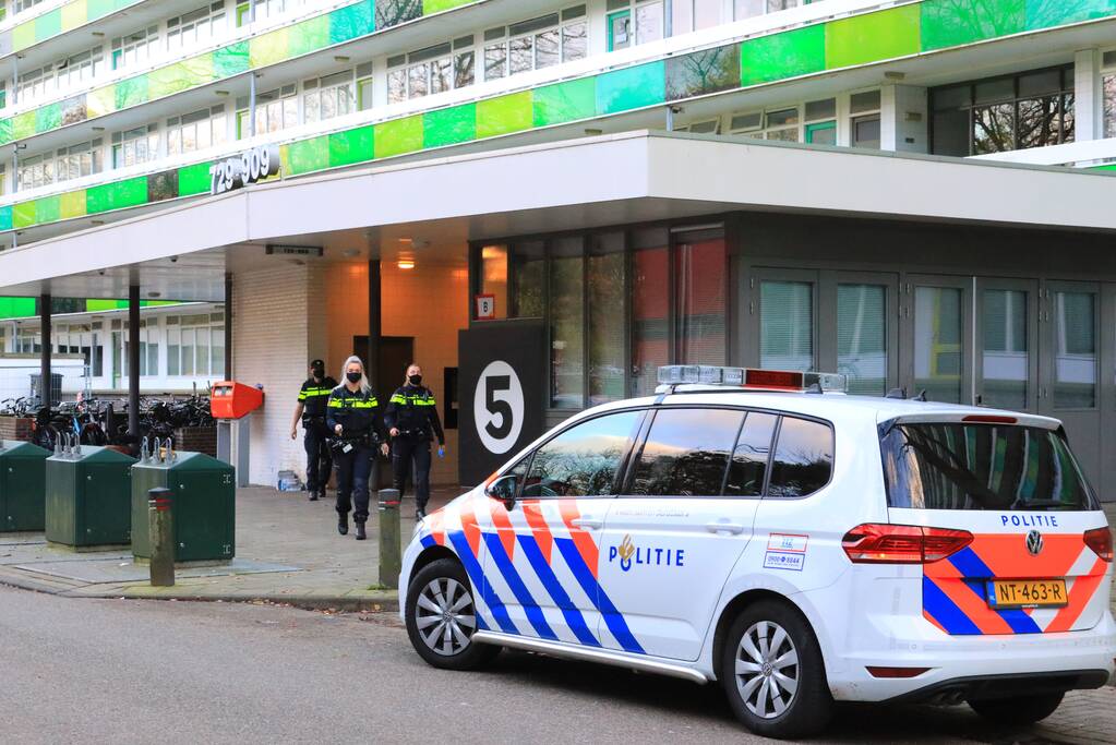 Steekpartij in flatwoning