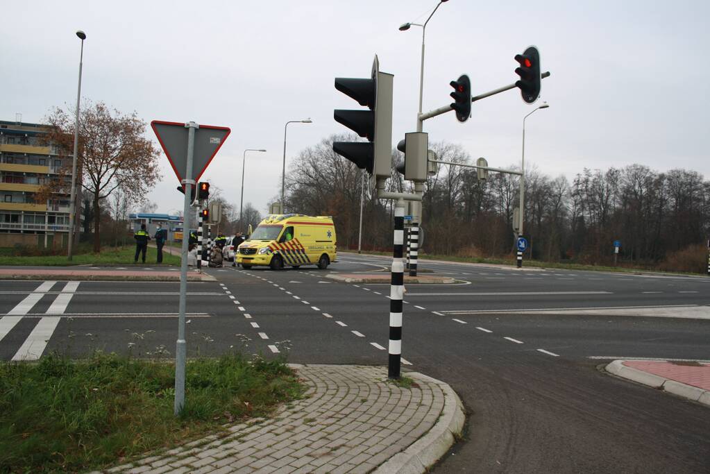 Lijnbus betrokken bij aanrijding