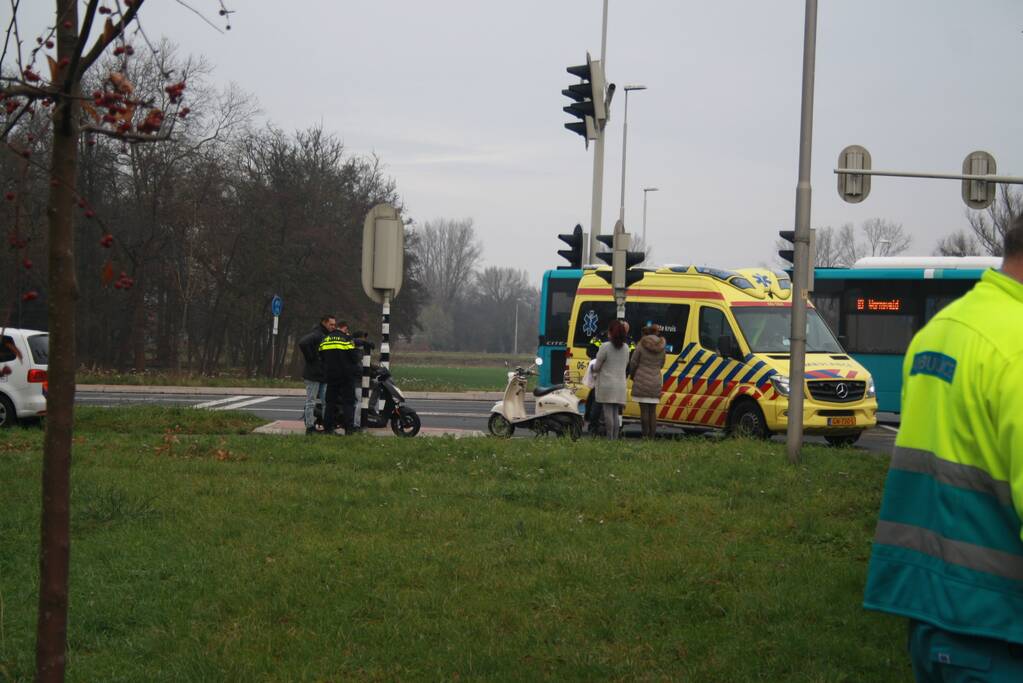 Lijnbus betrokken bij aanrijding