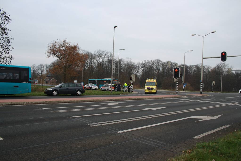 Lijnbus betrokken bij aanrijding