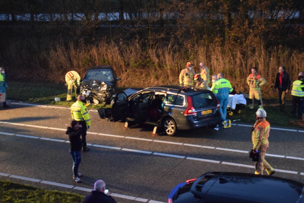 Ravage na botsing tussen twee voertuigen
