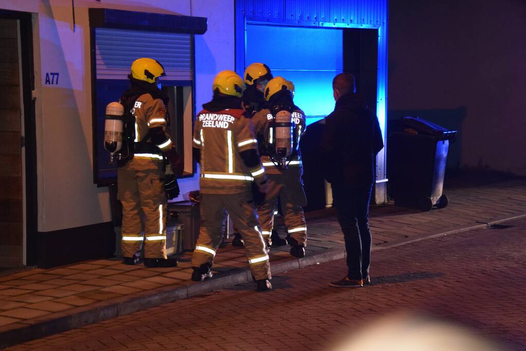 Schoorsteen geveegd na brand