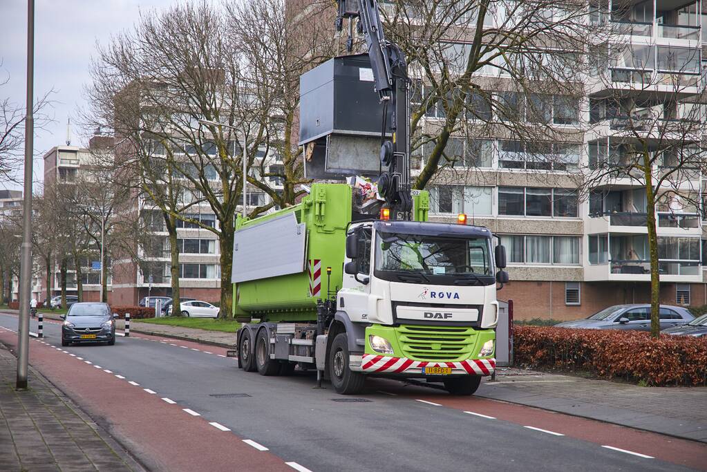 Afvalverwerker ROVA maakt overuren na koopgekte