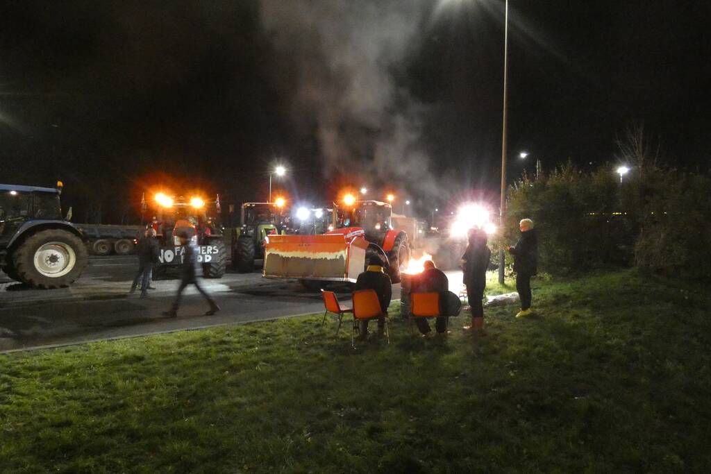 Distributiecentrum Jumbo geblokkeerd door boeren