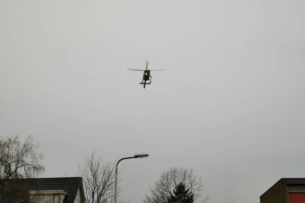 Traumahelikopter ingezet voor incident in woning