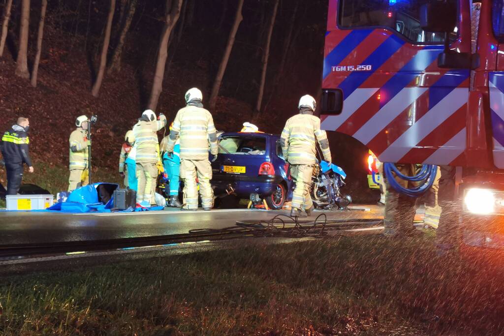 Gewonde bij ernstig ongeval met meerdere voertuigen