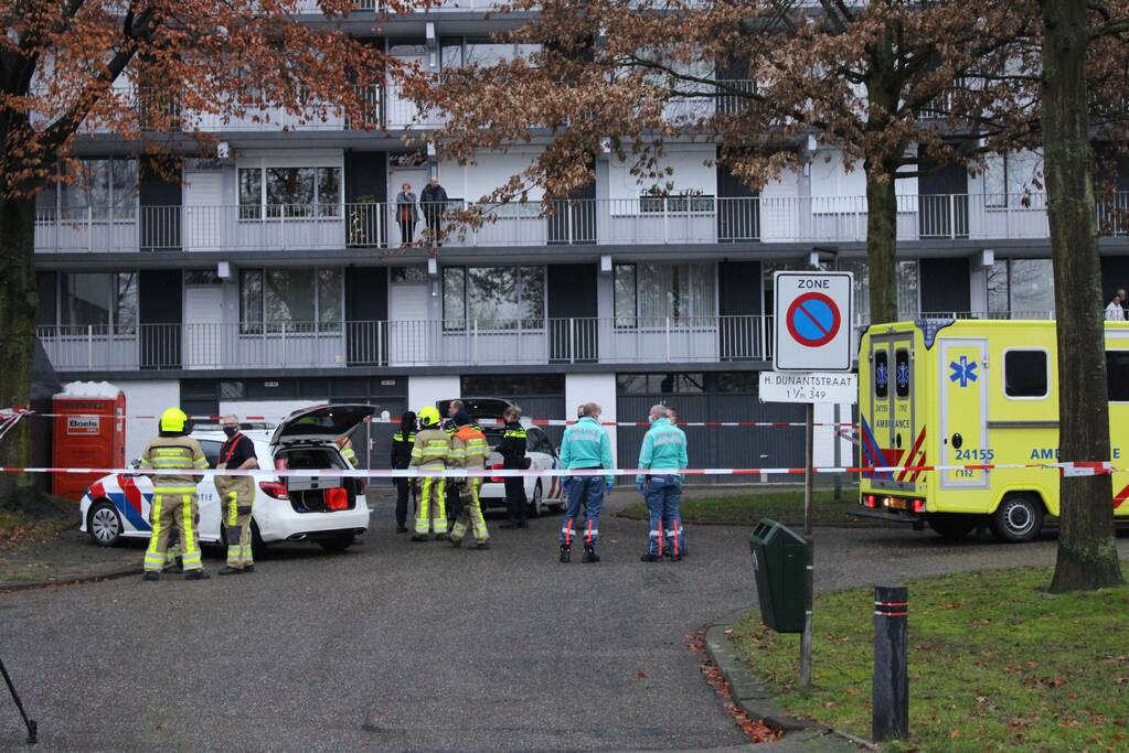 Hulpdiensten massaal ingezet voor flat