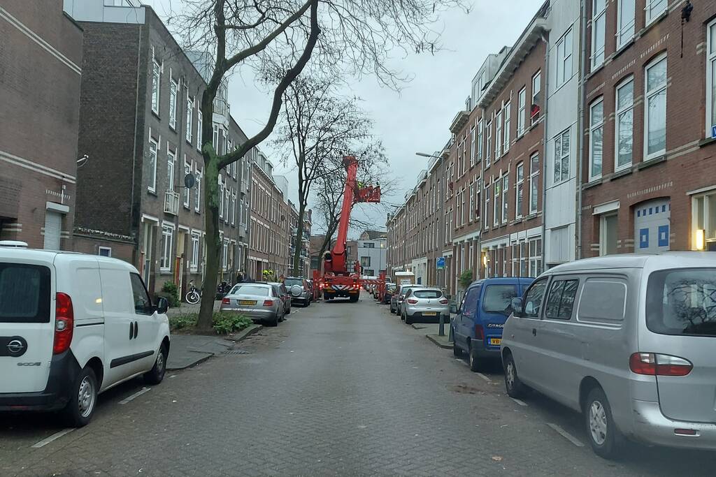 Persoon van dak gehaald