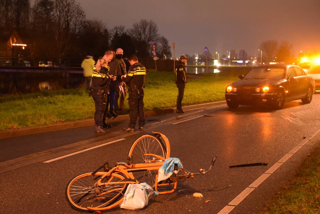 Fietser gewond bij aanrijding met auto