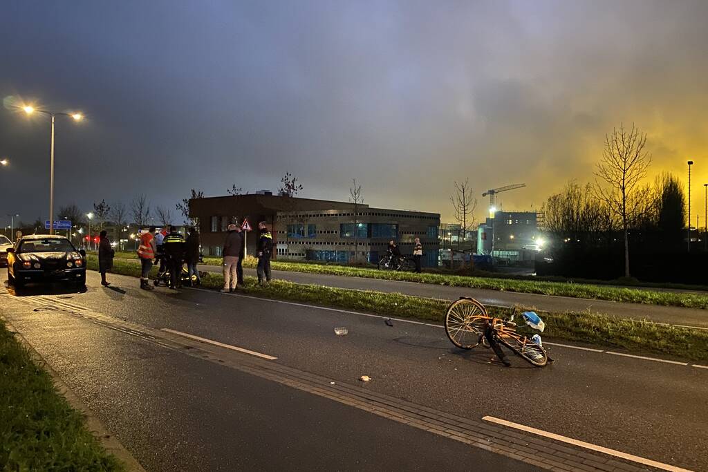 Fietser gewond bij aanrijding met auto