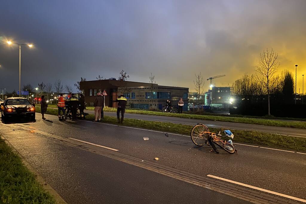 Fietser gewond bij aanrijding met auto
