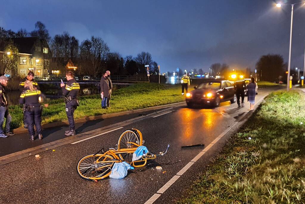 Fietser gewond bij aanrijding met auto