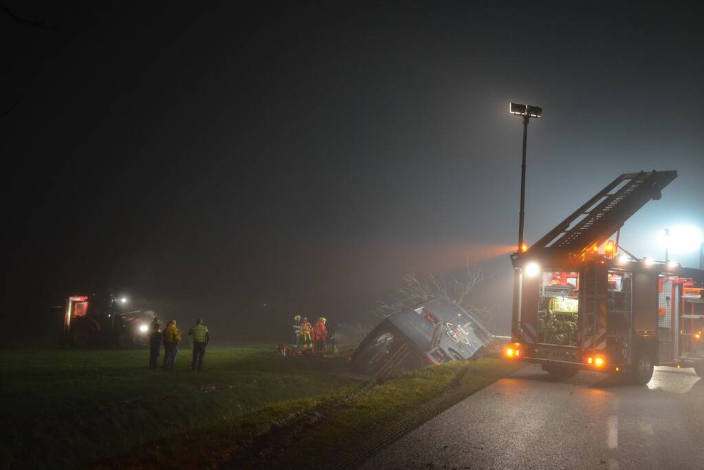 Chauffeur Arriva touringcar overleden bij crash