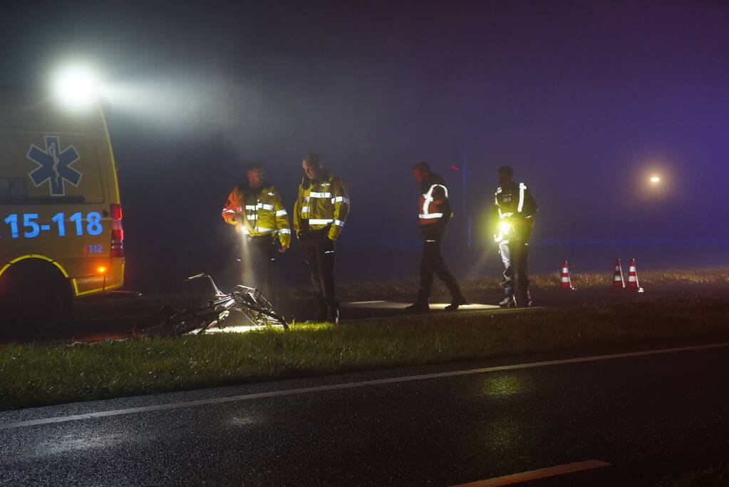 Fietser zwaargewond bij aanrijding met auto