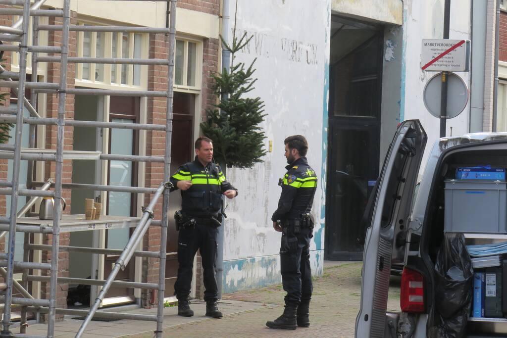 Bewoner vastgebonden bij gewelddadige overval