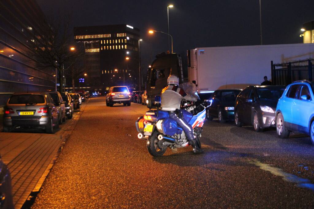 Zwaarbeveiligd transport vanaf voormalige gelddrukkerij Joh Enschedé