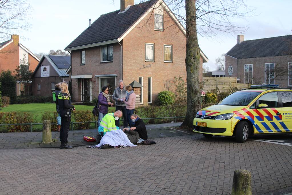 Voetganger gewond bij aanrijding met auto