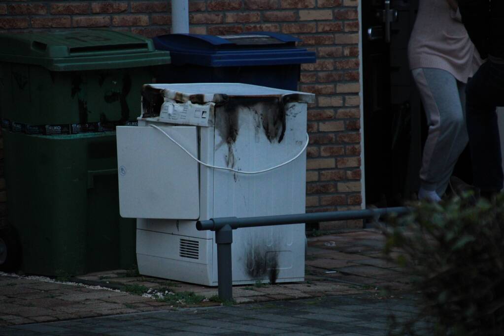 Wasdroger in brand in woning