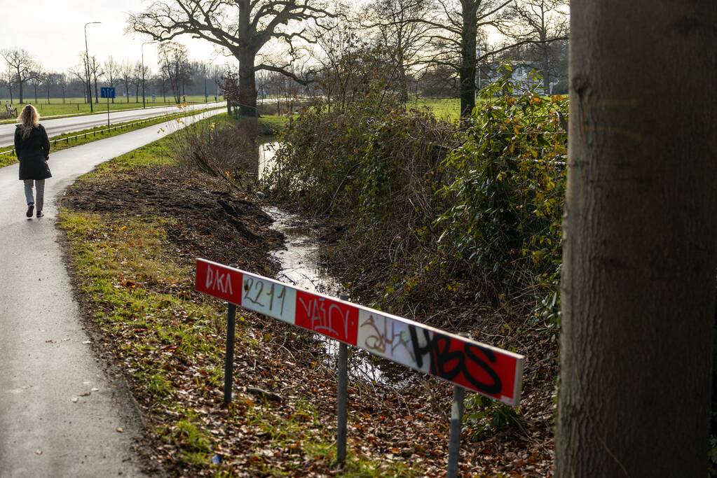Waterleiding geraakt bij verwijderen van boom