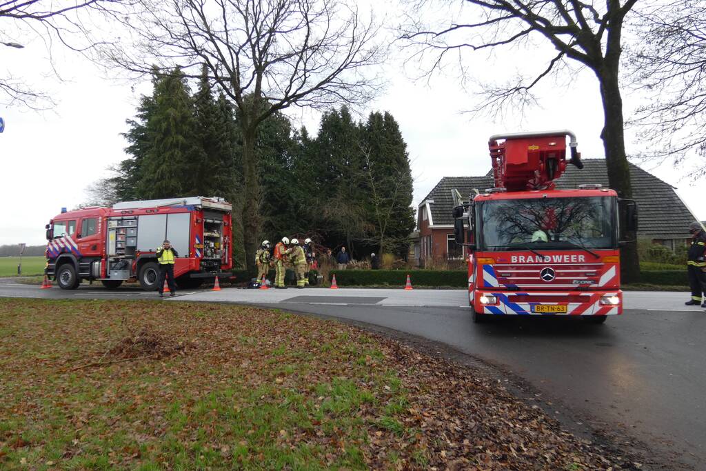 Flinke schoorsteenbrand bij woning