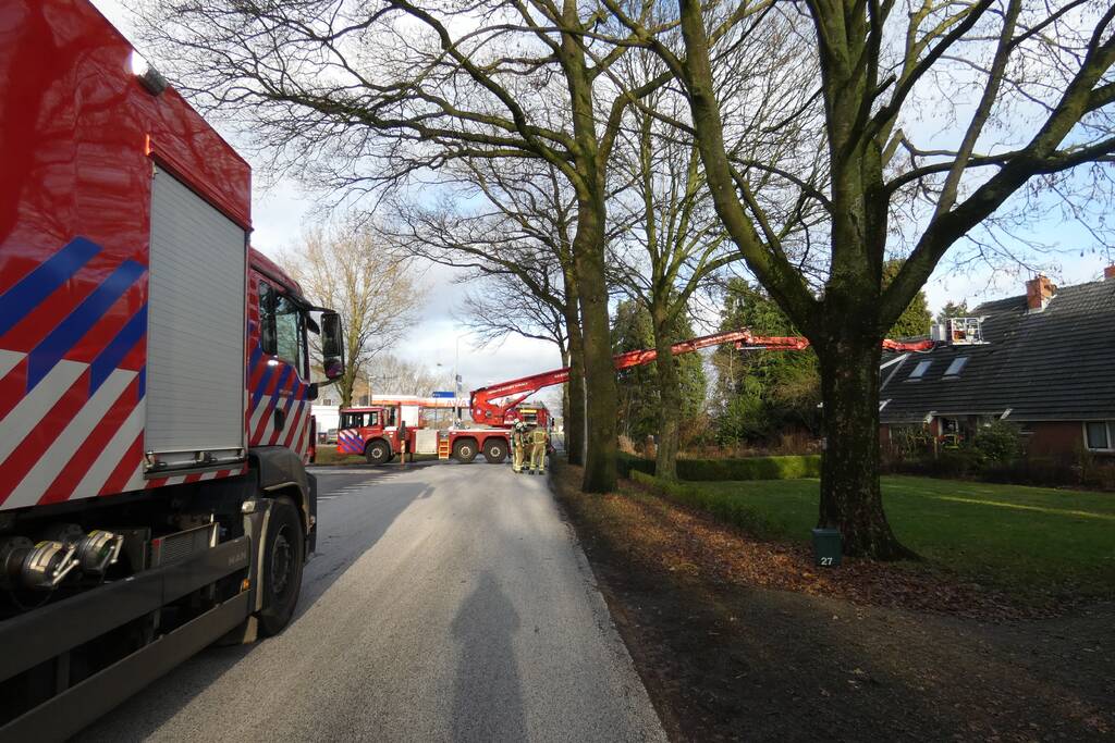 Flinke schoorsteenbrand bij woning