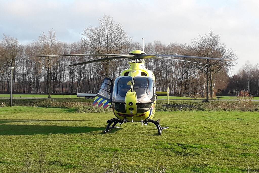 Traumahelikopter ingezet bij incident in woning