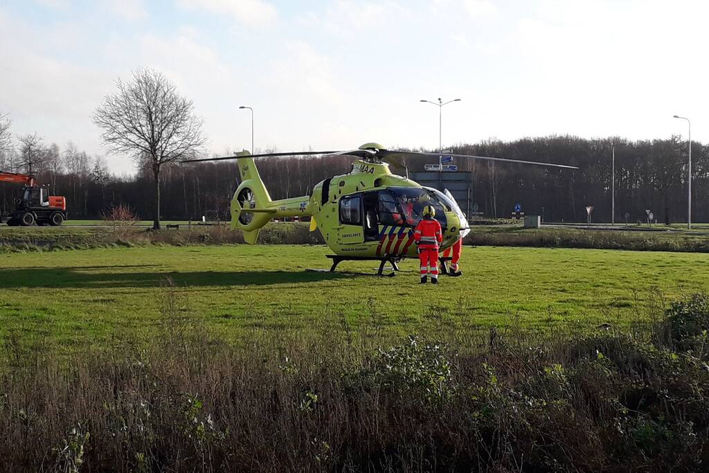 Traumahelikopter ingezet bij incident in woning