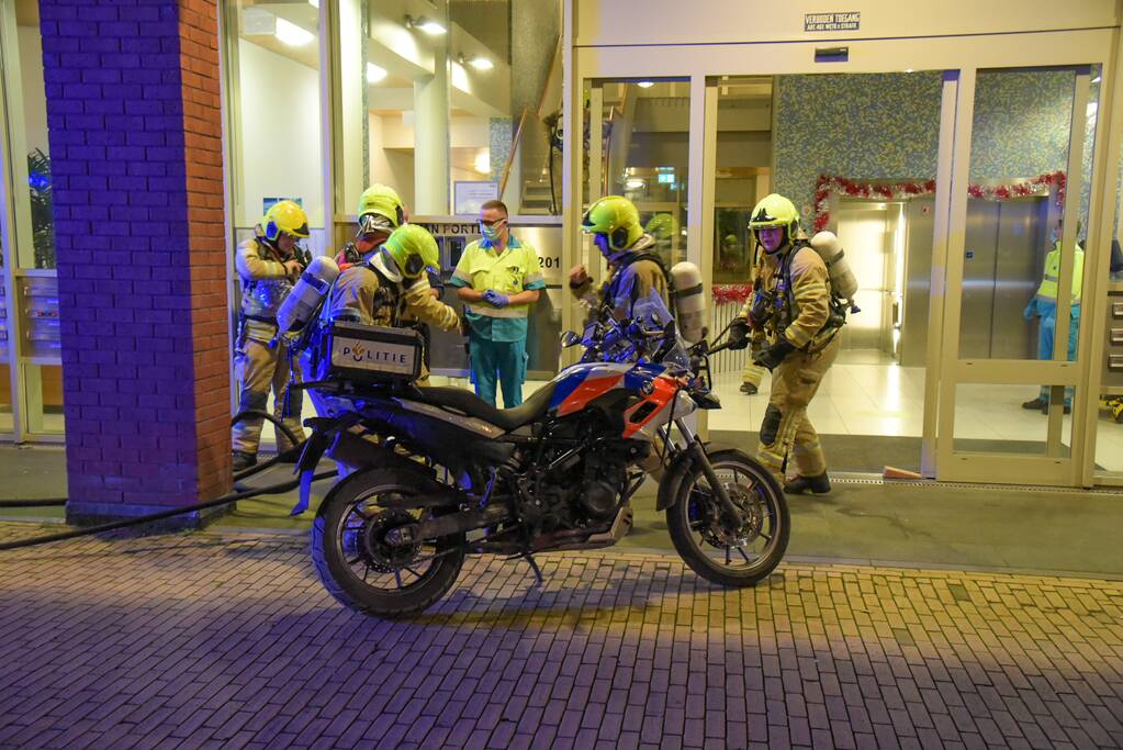 Gewonde bij brand in appartementencomplex