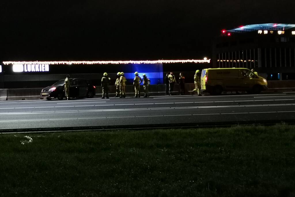 Rijbanen afgesloten na ongeval