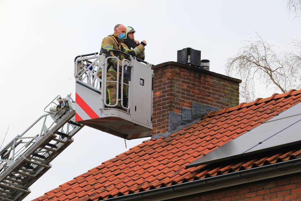 Veel bekijks bij schoorsteenbrand