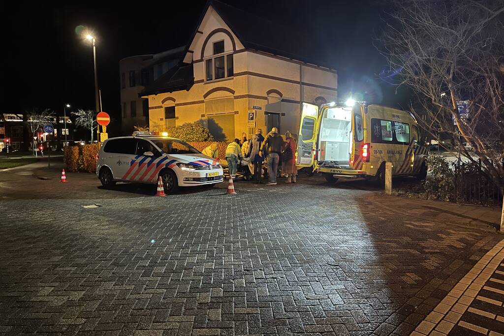 Voetganger met hond aangereden