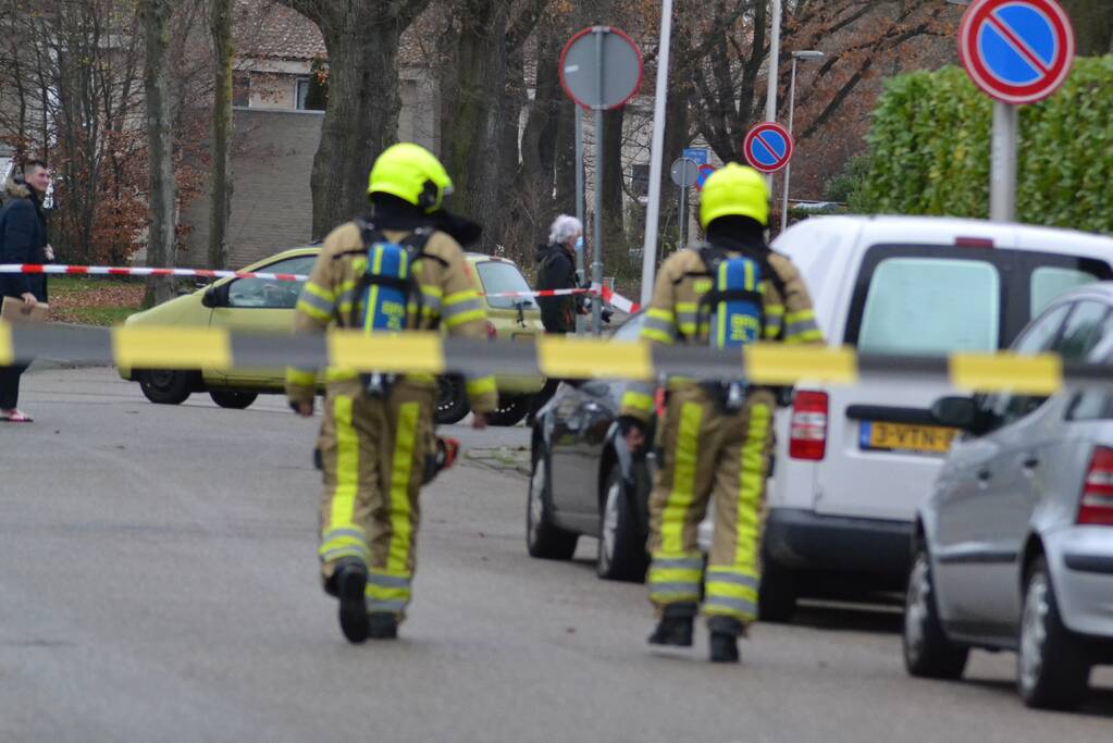 Straat afgesloten door gaslekkage in woning