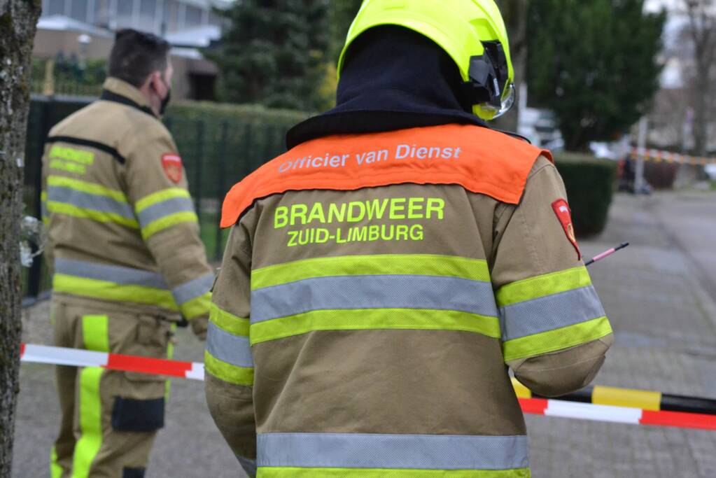 Straat afgesloten door gaslekkage in woning