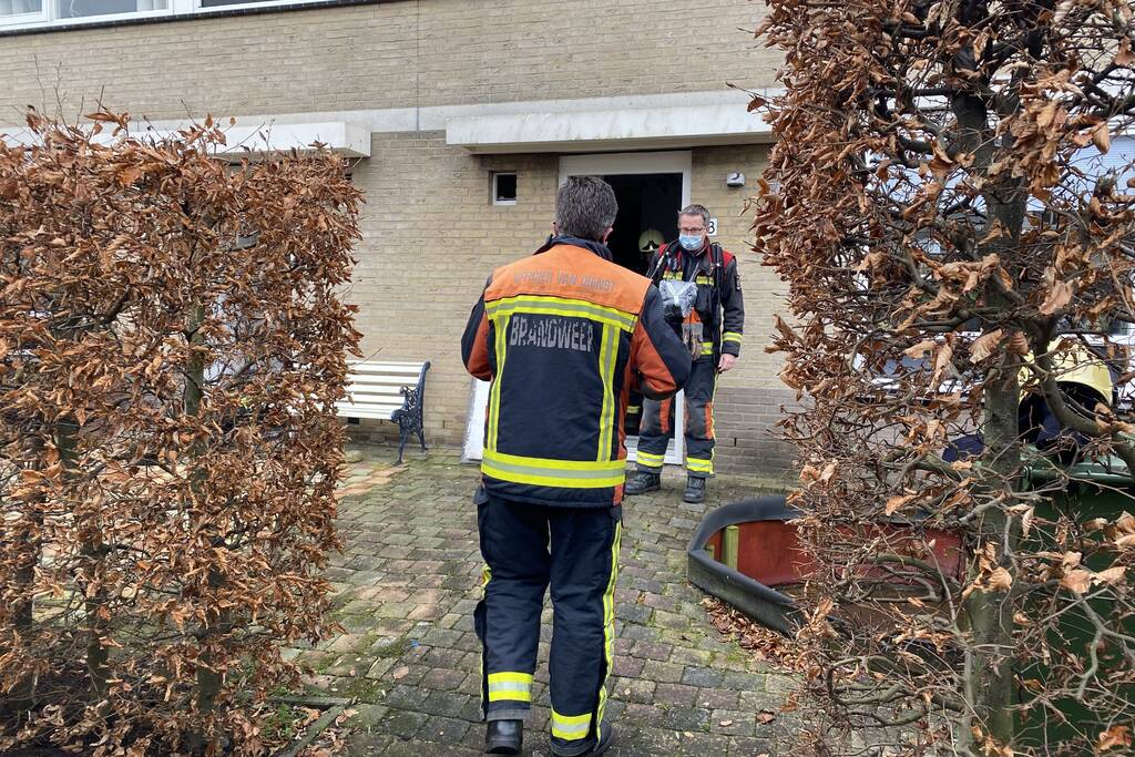 Bewoners ruiken vreemde lucht in huis