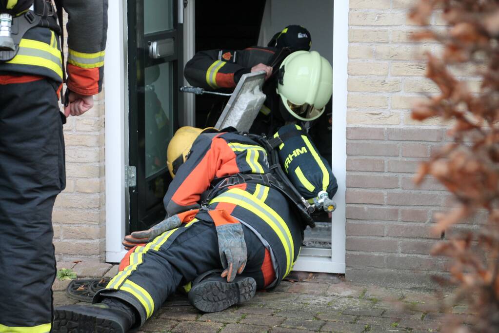 Bewoners ruiken vreemde lucht in huis