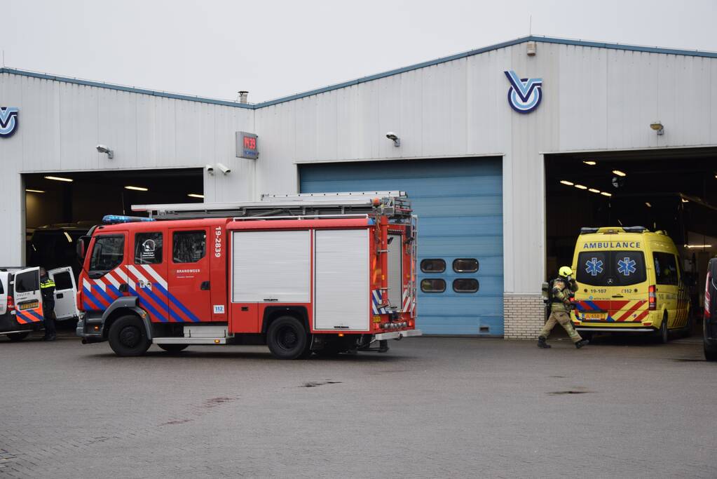 Explosie in loods Touringcarbedrijf Van Oeveren