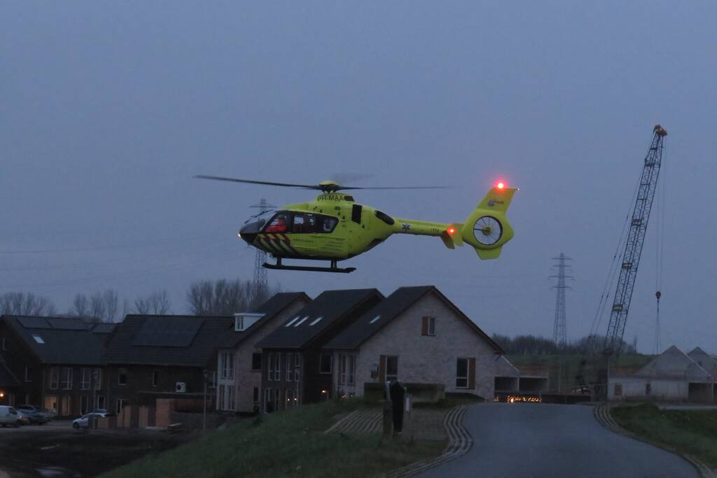 Traumahelikopter landt voor incident