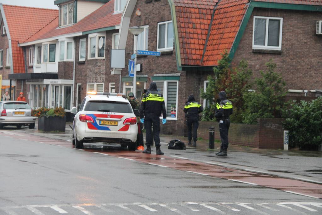 Man aangehouden door agenten