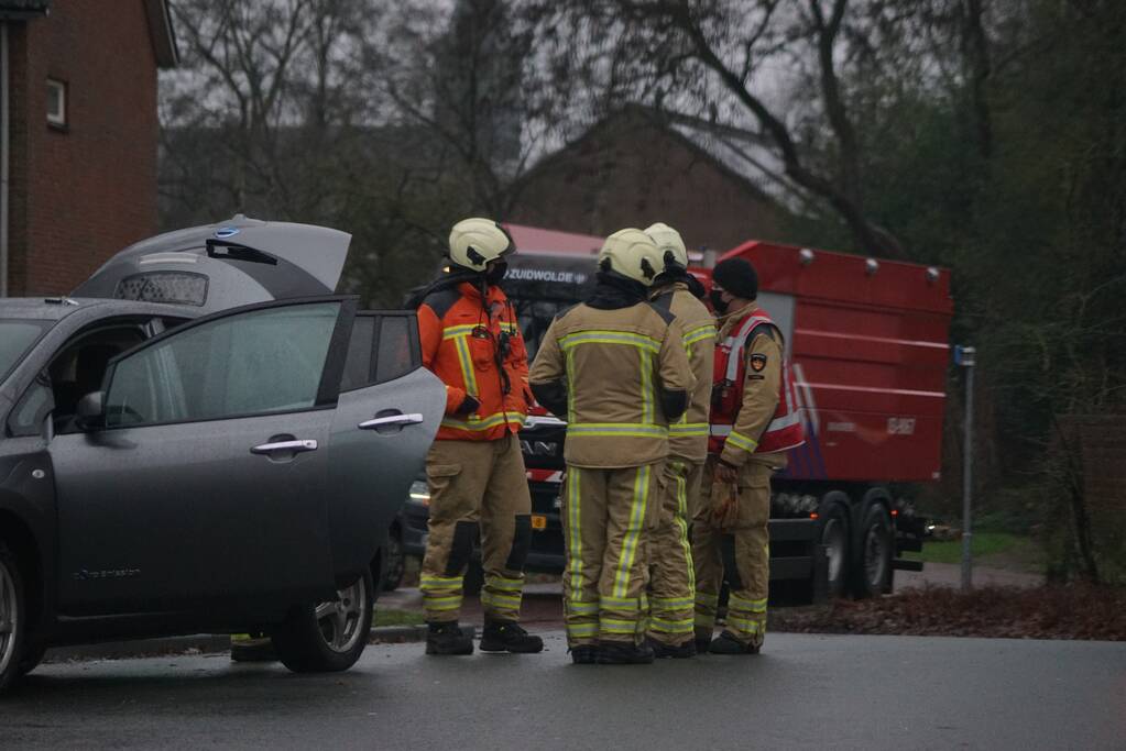 Brand in auto snel geblust