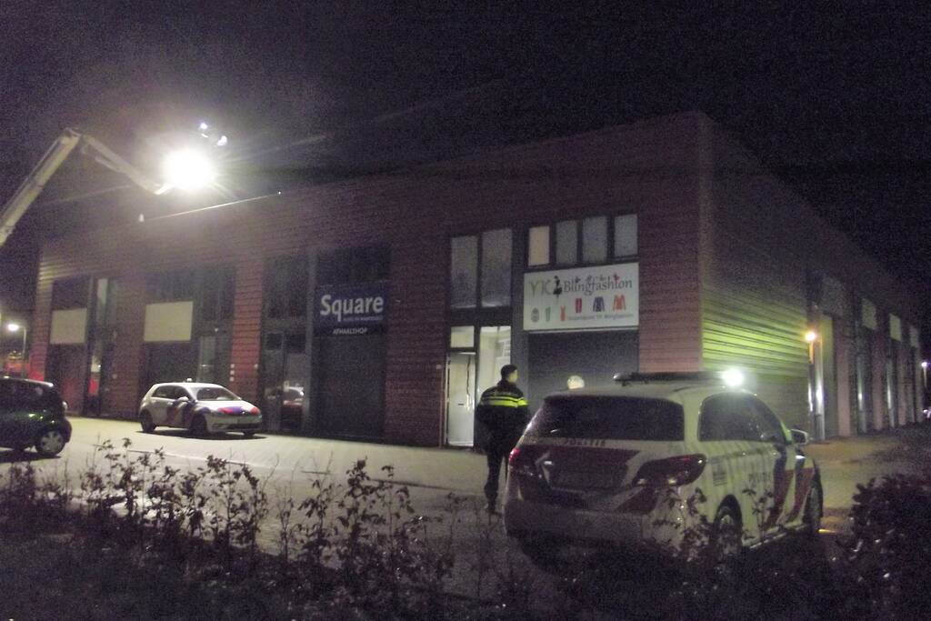 Mogelijke hennepkwekerij aangetroffen in bedrijfspand