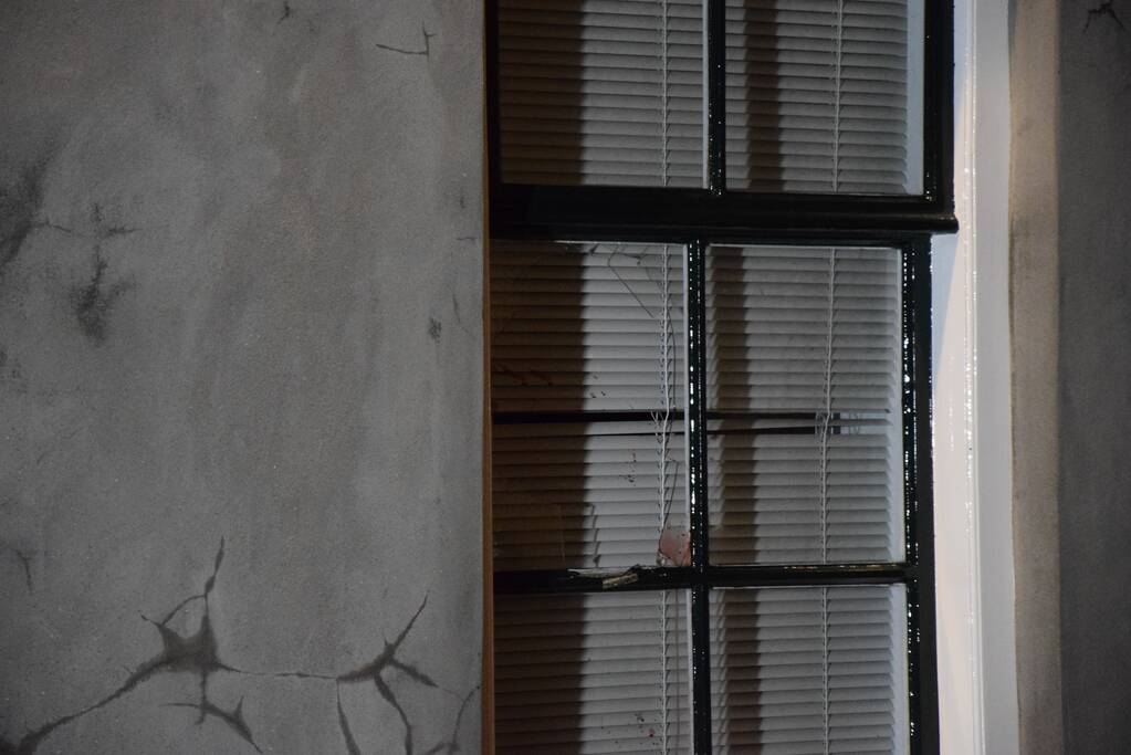 Persoon zwaargewond bij incident op straat