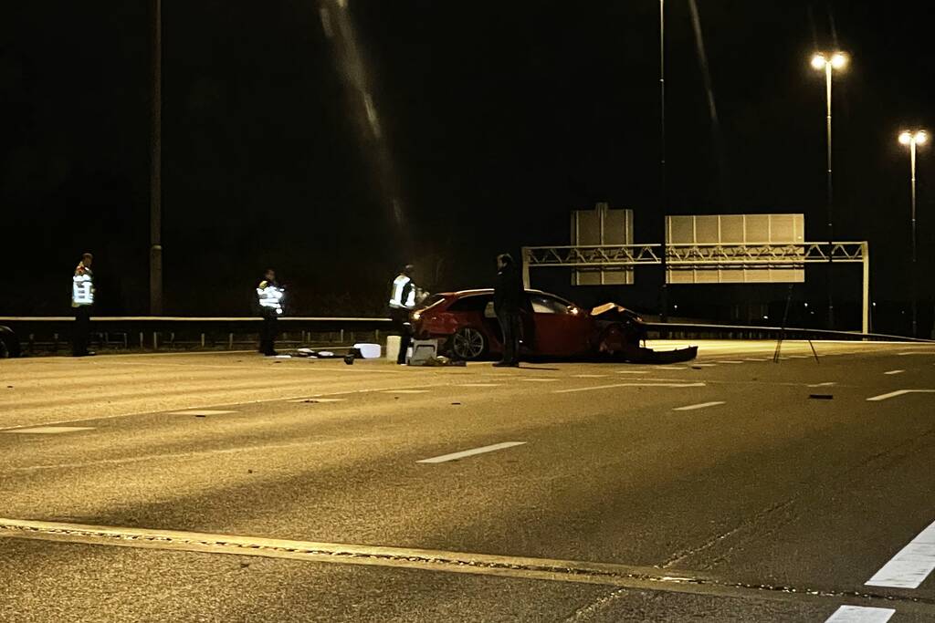 Vrouw omgekomen bij groot ongeval op snelweg