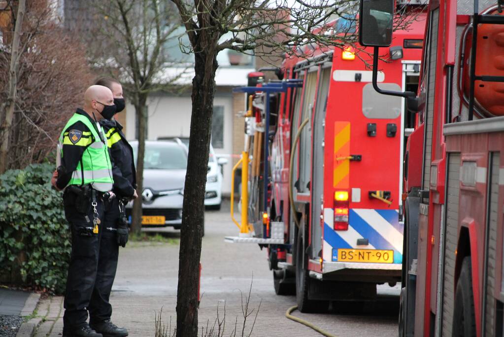 Flinke brand op zolder van woning