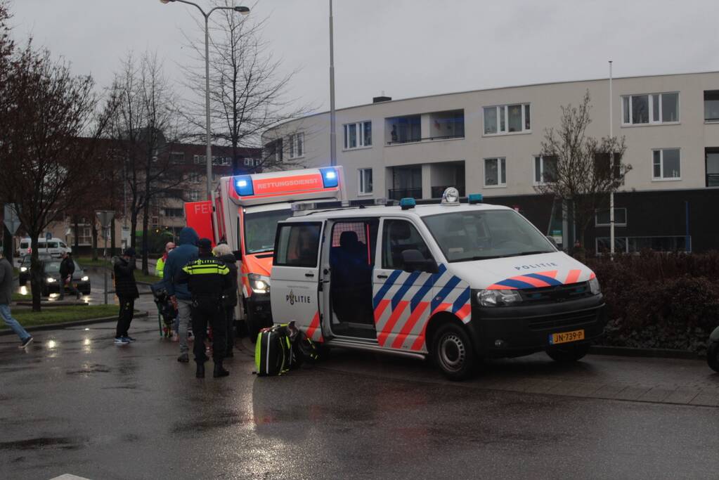 Scooterrijder gewond bij botsing met auto