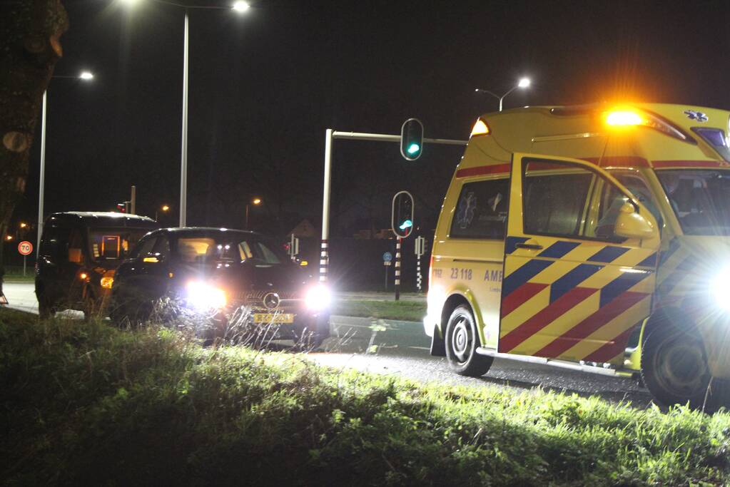 Twee auto's betrokken bij kop-staart ongeval