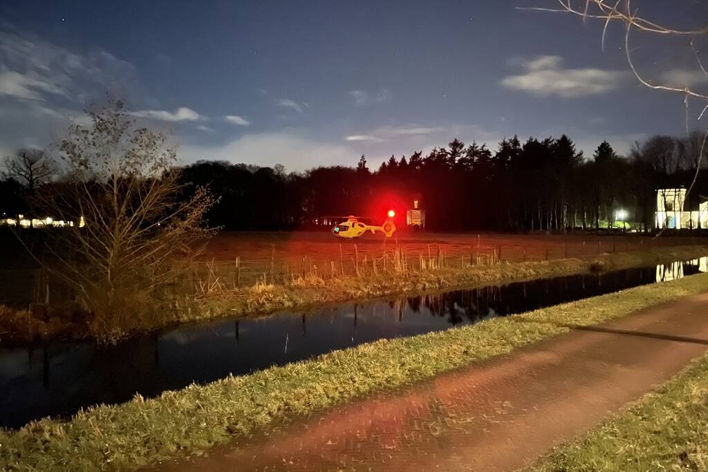 Traumahelikopter geland voor rendez vous
